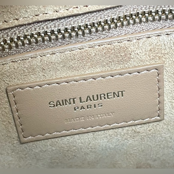 ❌SOLD❌ New Saint Laurent Le 5 A 7 Shoulder Bag - Picture 9 of 11